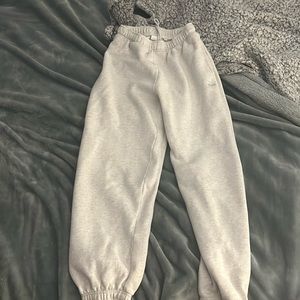 tna sweatpants aritzia